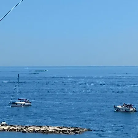 Vakantiehuis Il Rifugio Del Conte Bari